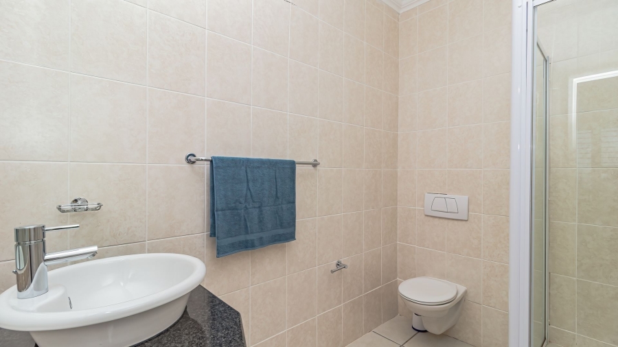 2 Bedroom Property for Sale in Big Bay Western Cape